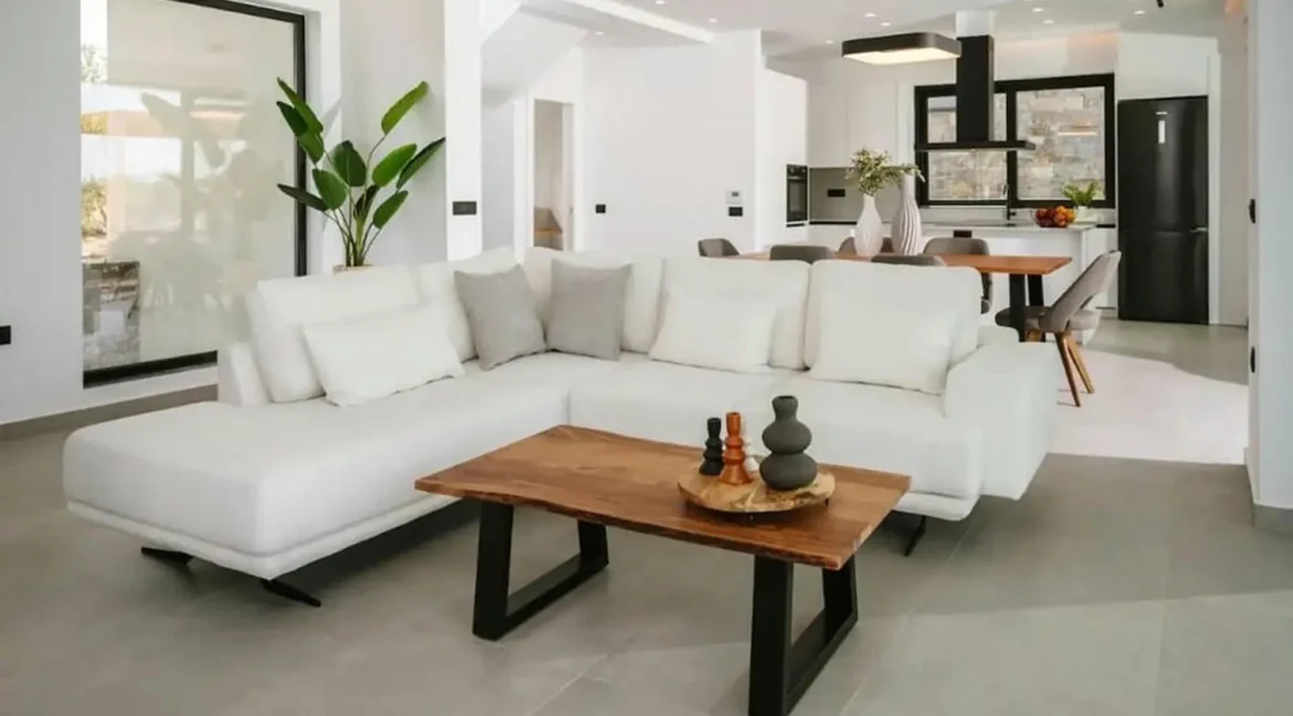 Buy a Villa in Crete 14