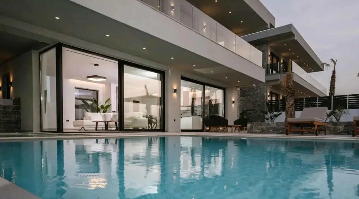 Buy a Villa in Crete 19