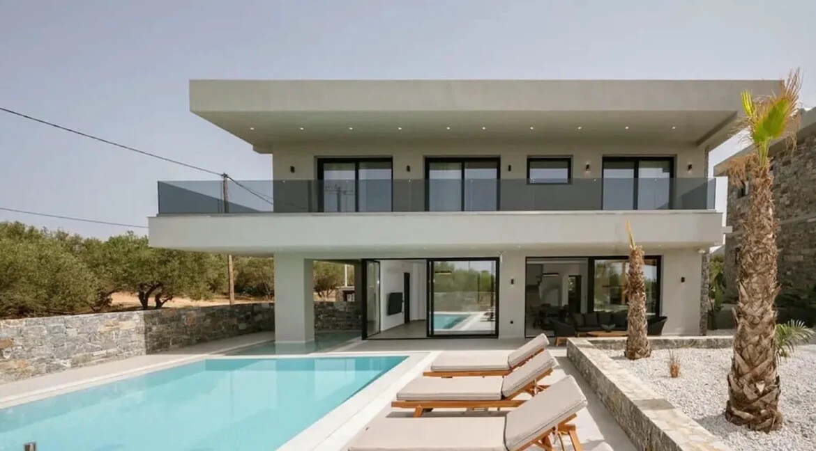Buy a Villa in Crete