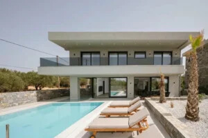 Buy a Villa in Crete