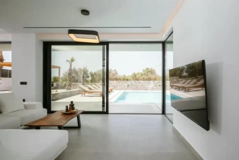 Buy a Villa in Crete 9
