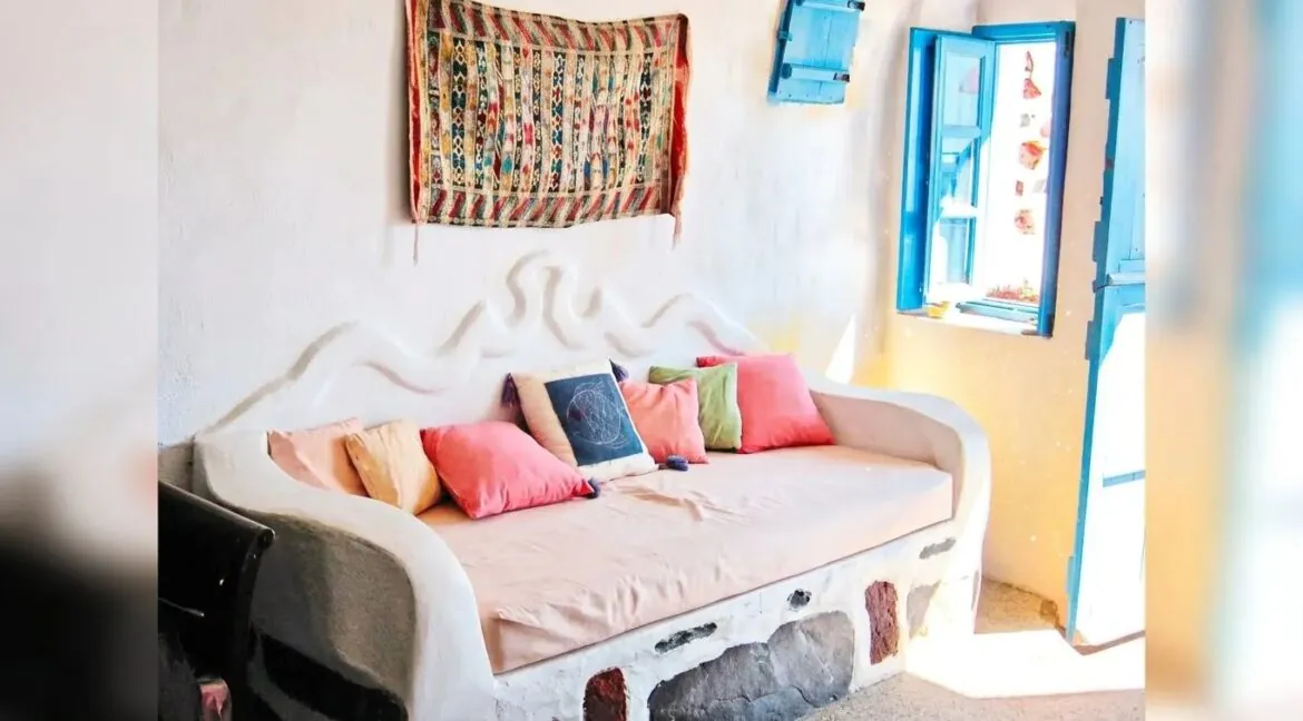 Cave House at Caldera for sale 11