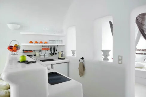 Cave House for Sale Santorini Oia 13