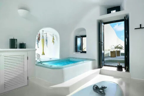 Cave House for Sale Santorini Oia