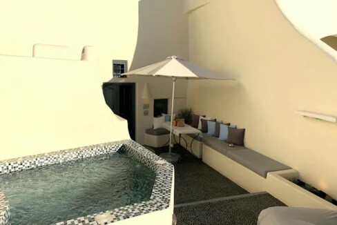 Cave House for Sale Santorini Oia 2