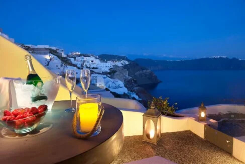 Cave House for Sale Santorini Oia 5