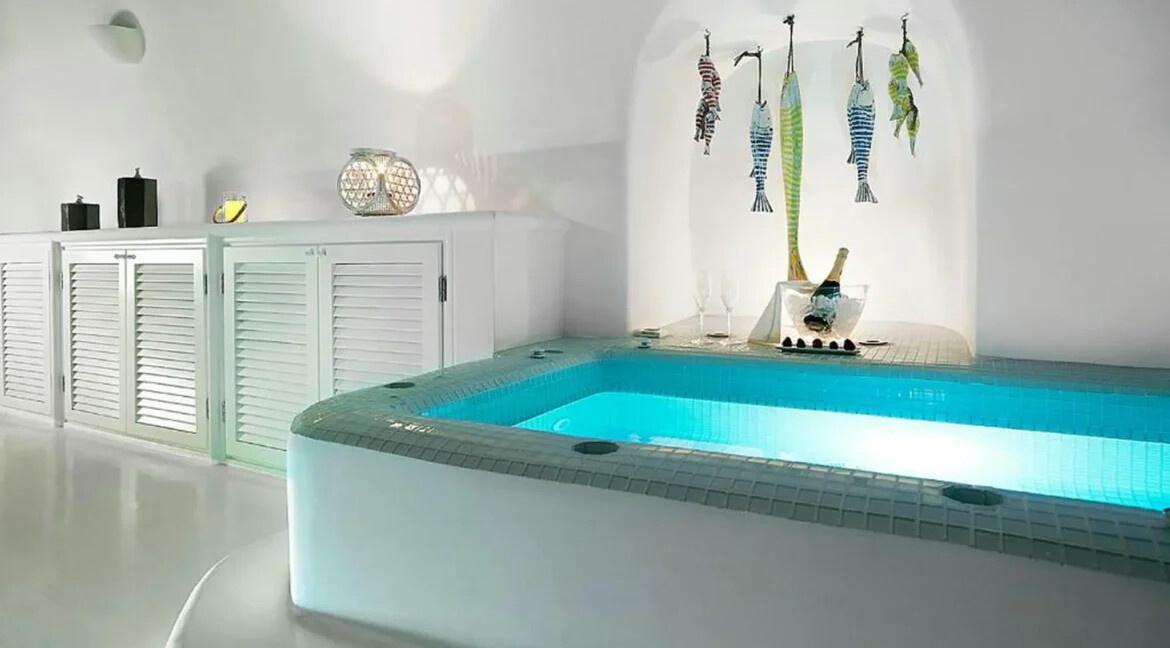 Cave House for Sale Santorini Oia 6