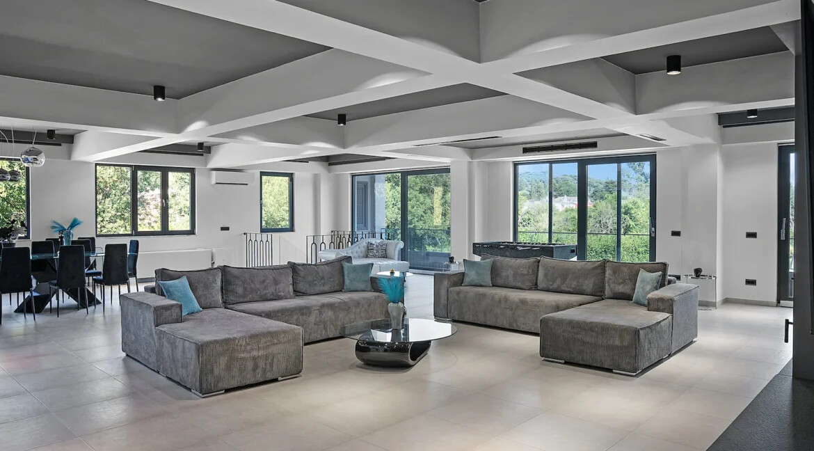 Great Villa in Corfu for sale 2