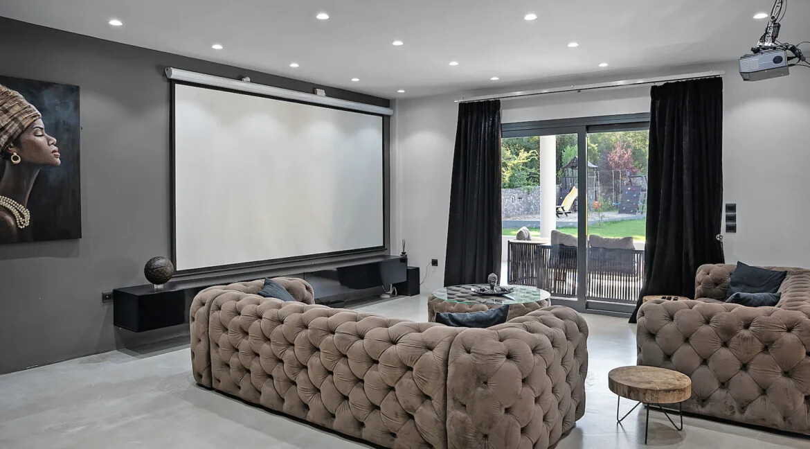 Great Villa in Corfu for sale 5