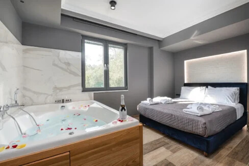 Great Villa in Corfu for sale 9