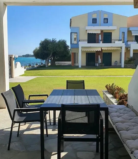 House by the Sea for Sale in Pefkohori Halkidiki 5