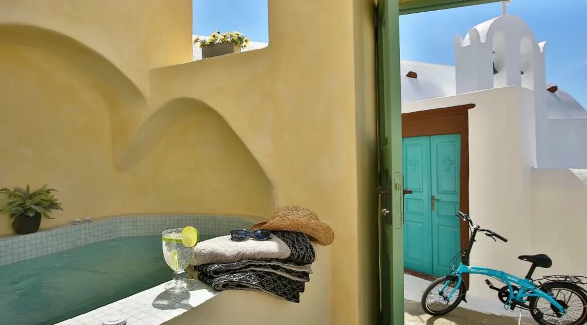 House for Sale Santorini Greece, Pyrgos 11