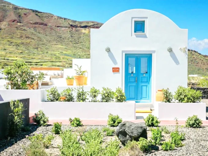 Houses Complex for Sale in Santorini Finikia Oia