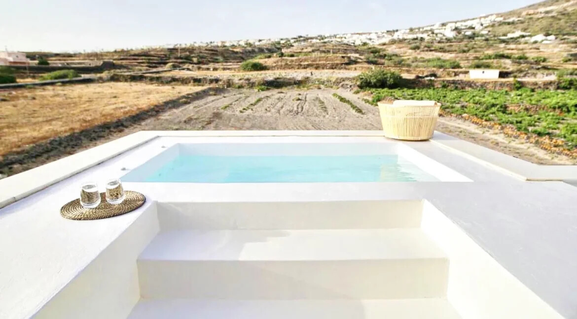 Houses Complex for Sale in Santorini Finikia Oia 19
