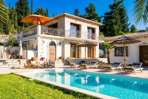 LuxuriLuxurious Villas for sale Lefkada Nydrious Villas for sale Lefkada Nydri 4