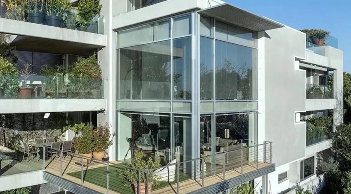 Luxury Apartment For Sale In Kavouri Athens 1