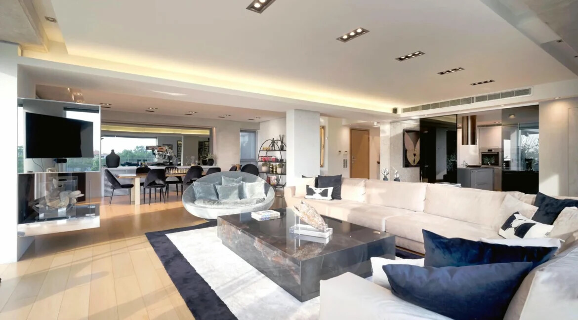 Luxury Apartment For Sale In Kavouri Athens