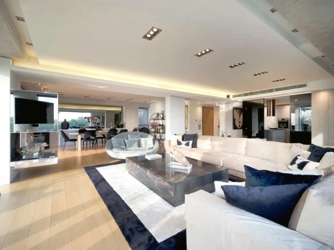 Luxury Apartment For Sale In Kavouri Athens