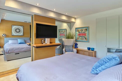 Luxury Apartment For Sale In Kavouri Athens 10