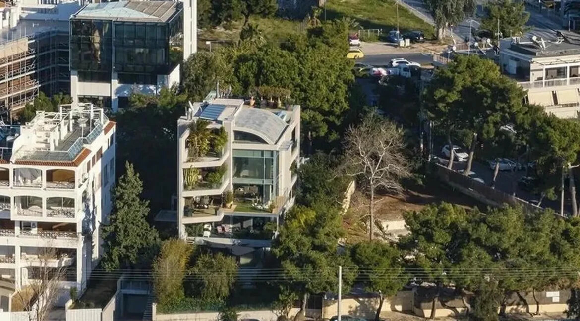 Luxury Apartment For Sale In Kavouri Athens 19