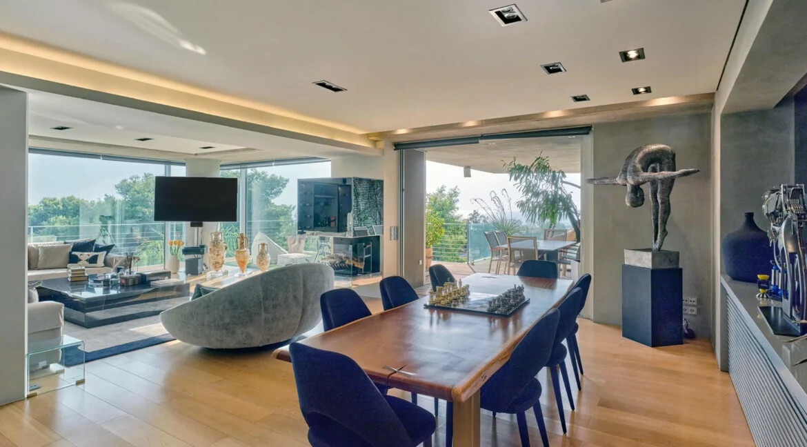 Luxury Apartment For Sale In Kavouri Athens 3