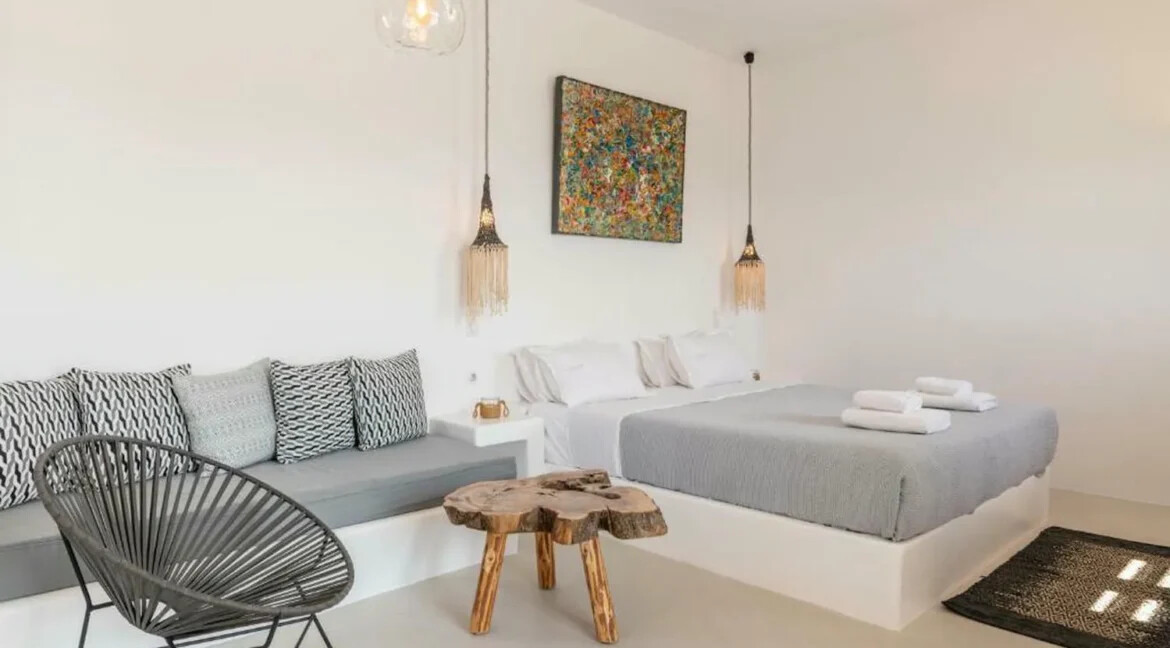 Luxury Seaside Villa for Sale in Mykonos Greece 4