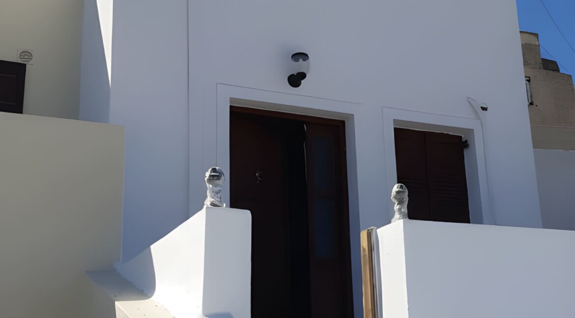 Maisonette for sale Santorini, Pirgos Kallistis 1