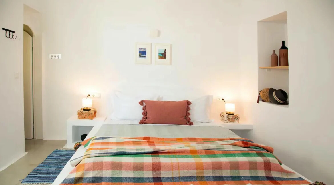 Property of 3 studios Santorini for sale 3