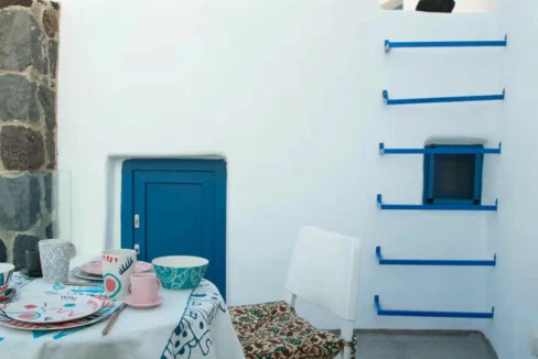 Property of 3 studios Santorini for sale 5