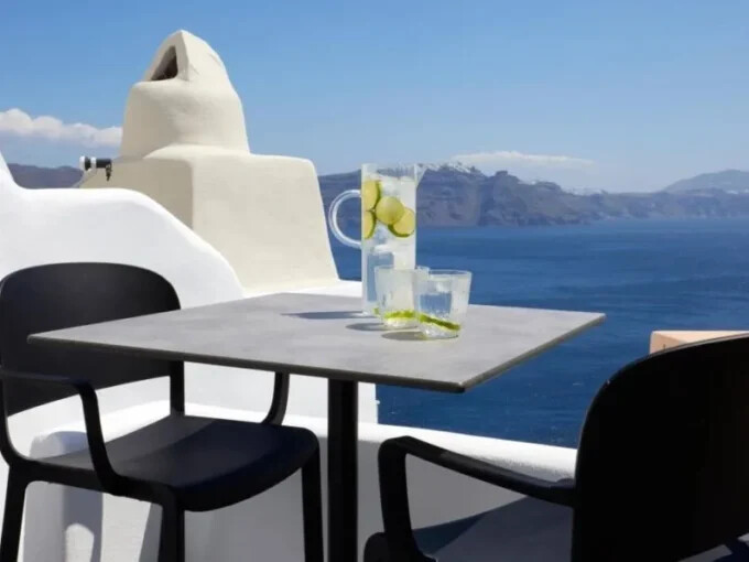 Santorini Oia Property for sale - Homes for sale Santorini Grecce