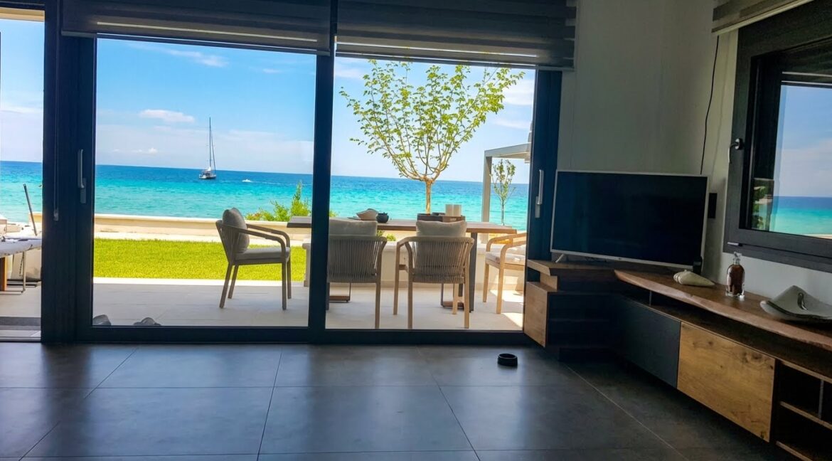 Seafront Villa Kassandra Chalkidiki for sale