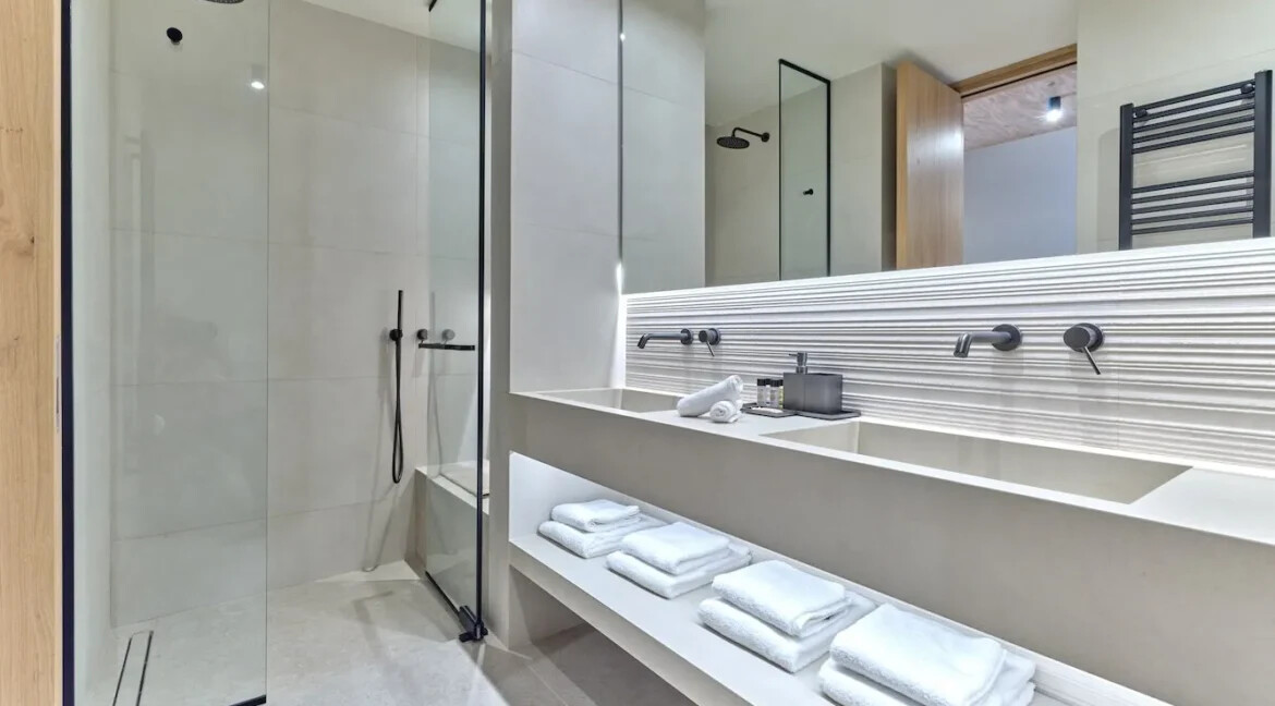 2 Luxury Seafront Villas for Sale in Andros Greece 26