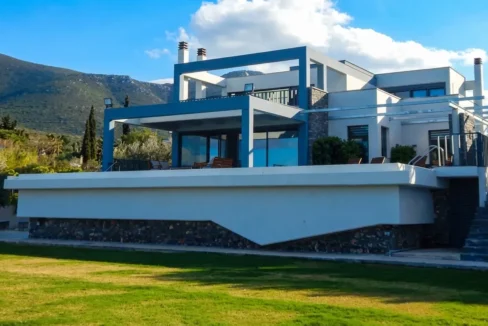 2 Seafront Villas for sale near Athens with private beach, Chalkida 12