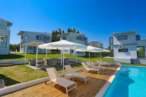 5 Luxury Homes with Shared Pool for sale Halkidiki Paliouri 2
