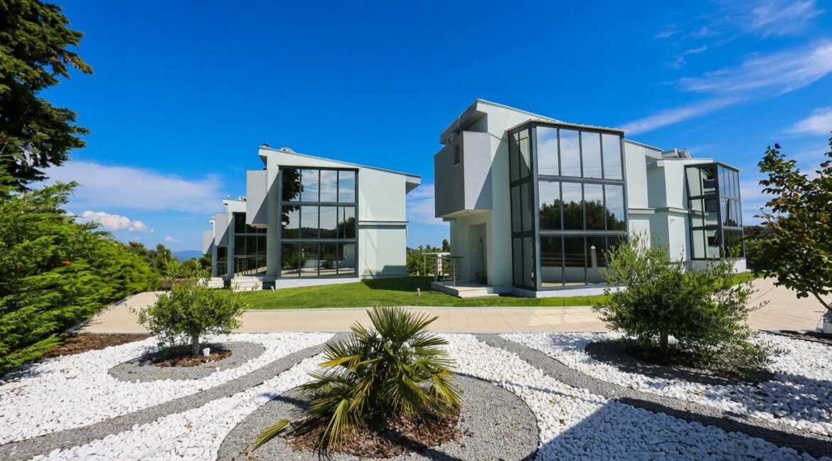 5 Luxury Homes with Shared Pool for sale Halkidiki Paliouri 3