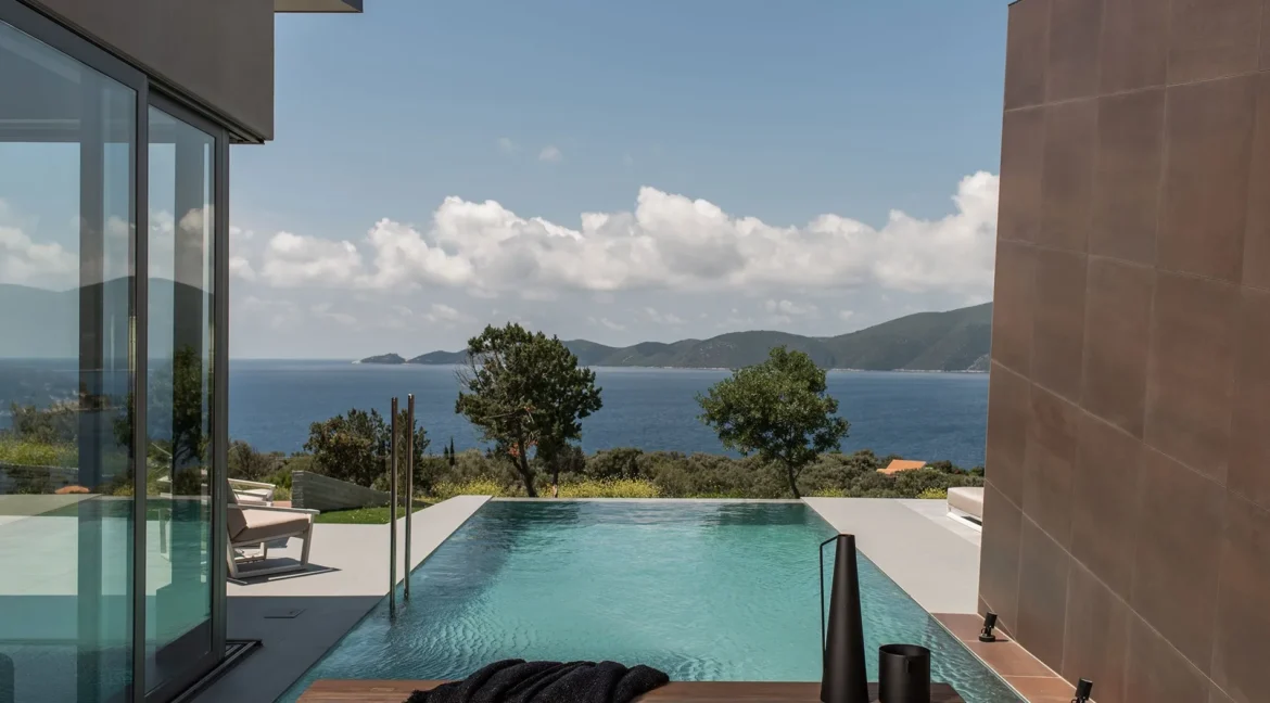 A Rare Dual Villa for sale at Lefkada 12
