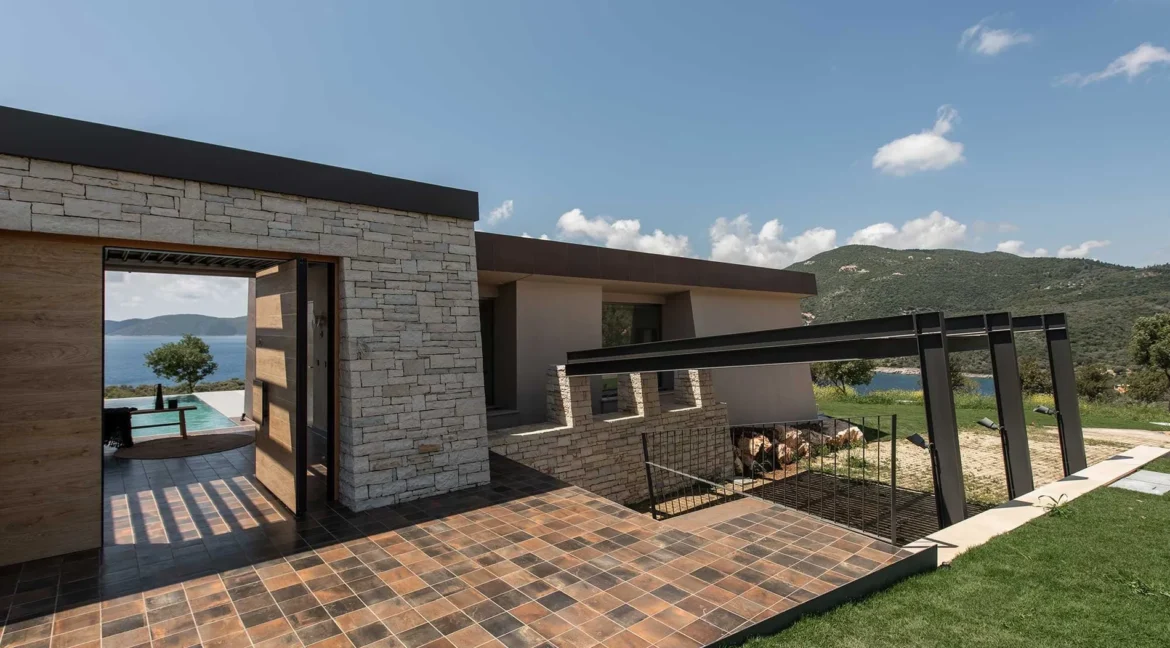 A Rare Dual Villa for sale at Lefkada 5