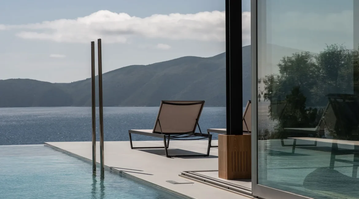 A Rare Dual Villa for sale at Lefkada 7