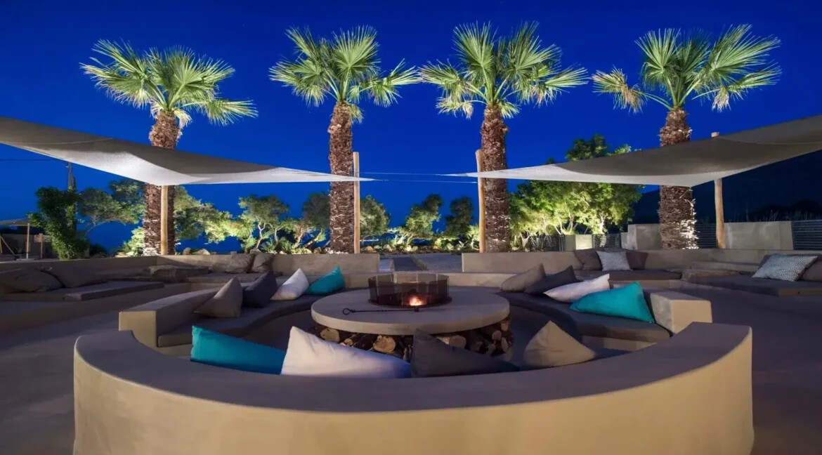 Amazing Seafront Villa for Sale Paros Greece 4