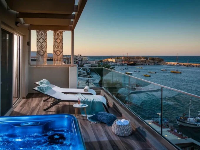 Apartments and Store by the Sea in Crete for Sale