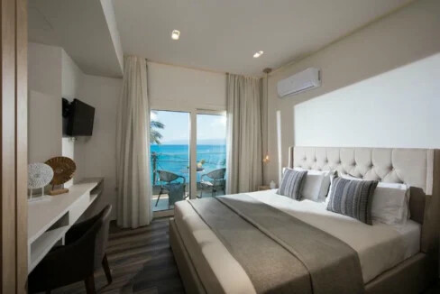 Apartments and Store by the Sea in Crete for Sale 9