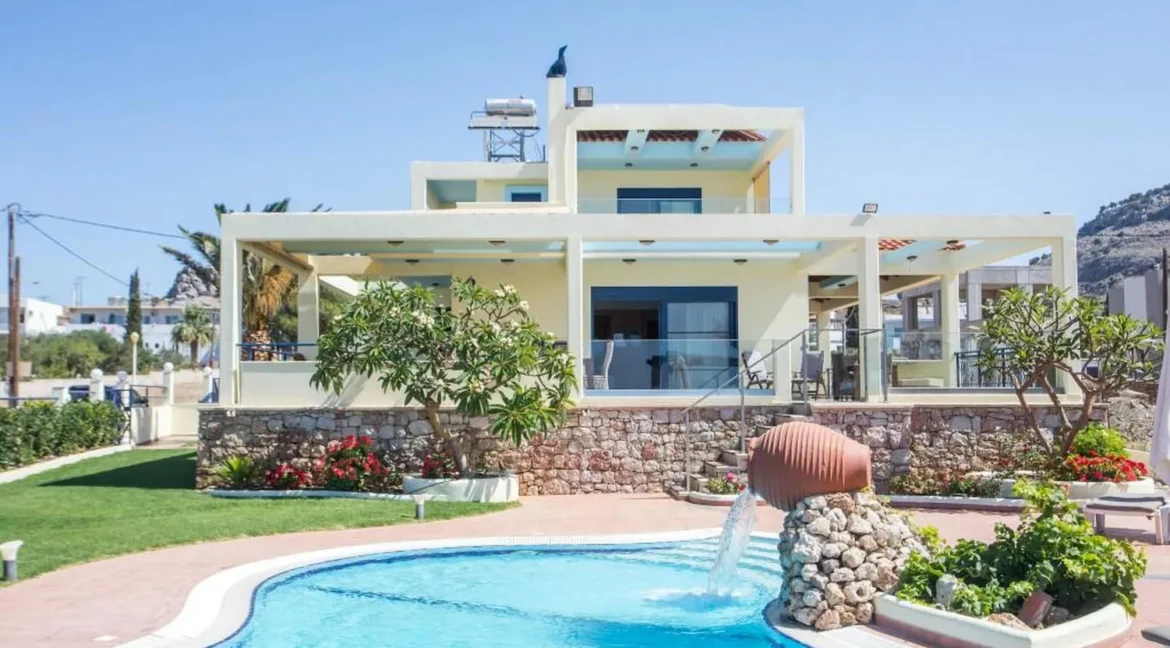 Beach Front Villa with Pool in Rhodes for Sale 15