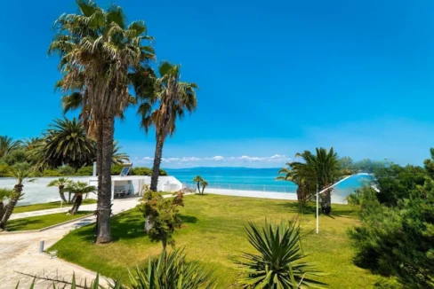 Beachfront Luxury Estate in Chalkidiki, Luxury Villa in Chanioti 17