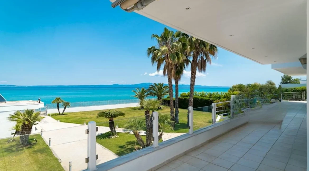 Beachfront Luxury Estate in Chalkidiki, Luxury Villa in Chanioti 18