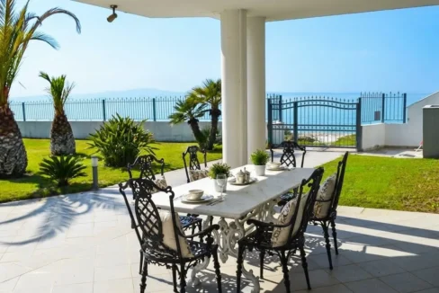 Beachfront Luxury Estate in Chalkidiki, Luxury Villa in Chanioti 4