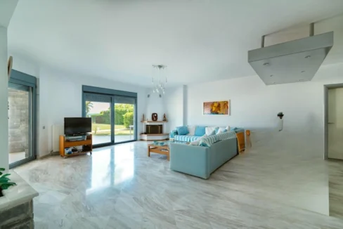 Beachfront Luxury Estate in Chalkidiki, Luxury Villa in Chanioti 5