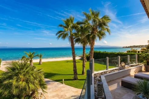 Beachfront Luxury Estate in Chalkidiki, Luxury Villa in Chanioti 5