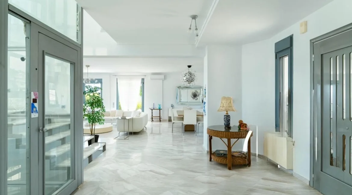 Beachfront Luxury Estate in Chalkidiki, Luxury Villa in Chanioti 6