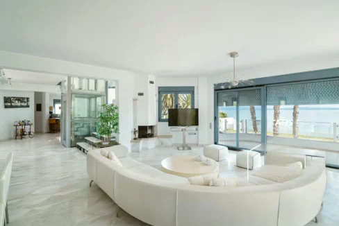 Beachfront Luxury Estate in Chalkidiki, Luxury Villa in Chanioti 8