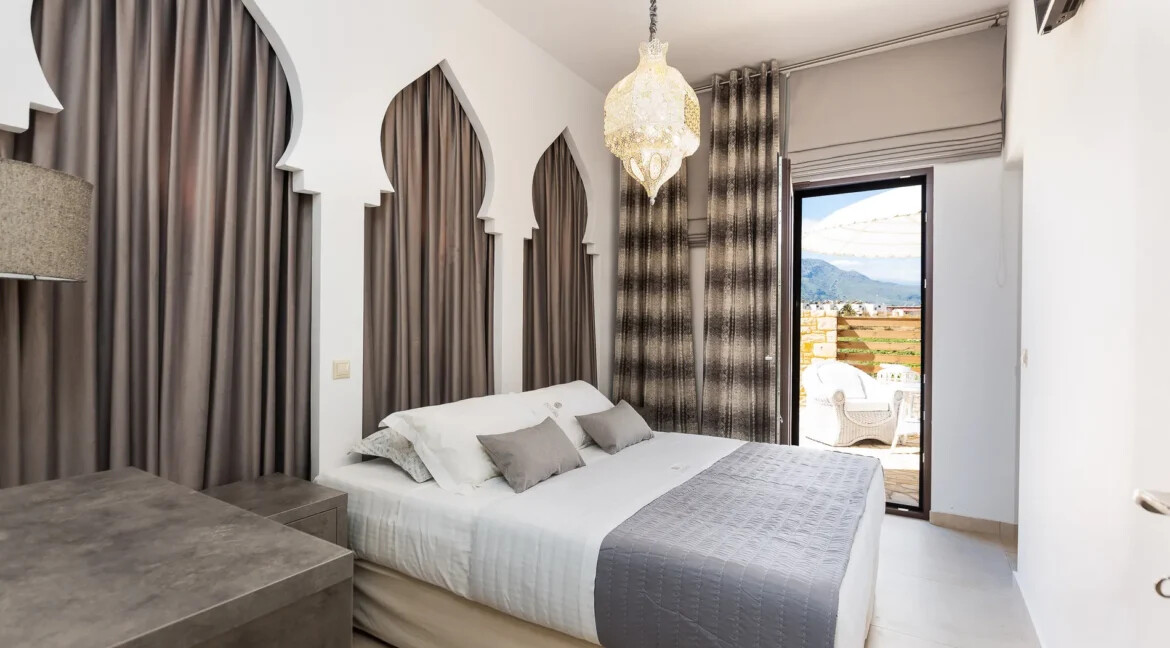 Beachfront Mansion for Sale in Crete Greece 12